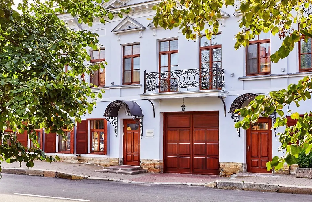 Alexander House-1